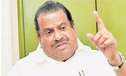 ഇ.പി ജയരാജൻ നിലപാട് വിശദീകരിക്കും; നിർണായക സിപിഎം സംസ്ഥാന സെക്രട്ടറിയേറ്റ് ഇന്ന്