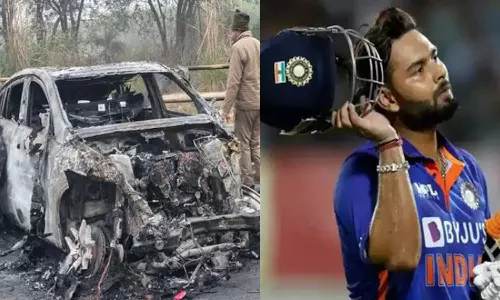 ഇന്ത്യന്‍ ക്രിക്കറ്റ് താരം റിഷഭ് പന്തിന്റെ കാർ ഡിവൈഡറിൽ ഇടിച്ച് തീപിടിച്ചു; ഗുരുതര പരിക്ക്