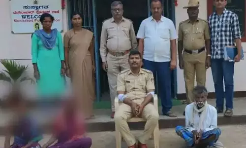 മകളെ ദേവദാസി സമ്പ്രദായത്തിനു വിട്ടുനൽകി; അച്ഛനും അമ്മയുമടക്കം നാലുപേർ അറസ്റ്റിൽ