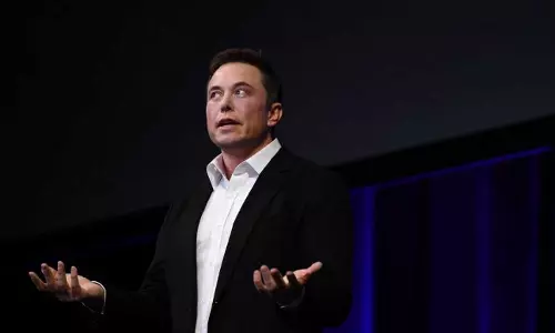 ആസ്തിയിൽ നിന്ന് 200 ബില്യൻ ഡോളർ നഷ്ടപ്പെടുന്ന ലോകത്തെ ആദ്യ വ്യക്തി; ഇലോൺ മസ്‌കിന്  റെക്കോർഡ്