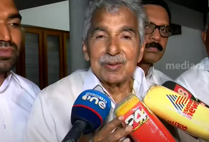 പാർട്ടി സ്ഥാനമാനങ്ങൾ ഇനി ഏറ്റെടുക്കില്ലെന്ന്  ഉമ്മൻചാണ്ടി