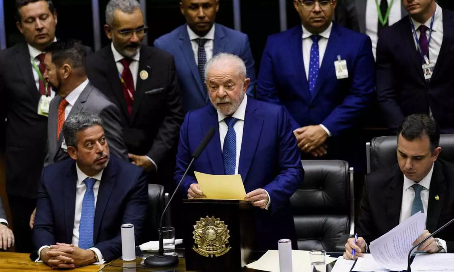 ലുല ഡ സിൽവ ബ്രസീൽ പ്രസിഡന്റായി അധികാരമേറ്റു ലുല ഡ സിൽവ ബ്രസീൽ പ്രസിഡന്റായി അധികാരമേറ്റു