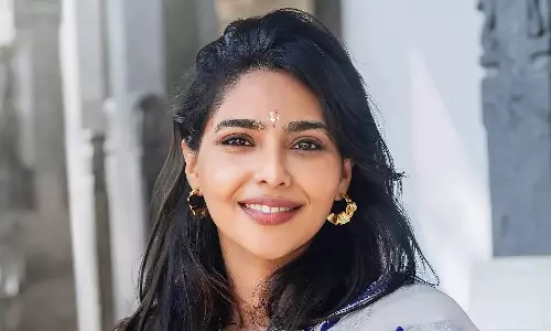 ചെറിയ പട്ടണത്തിൽ നിന്നെത്തിയ പെൺകുട്ടിയെ 2022  സിനിമ പ്രൊഡ്യൂസർ ആക്കി: ഐശ്വര്യ ലക്ഷ്മി