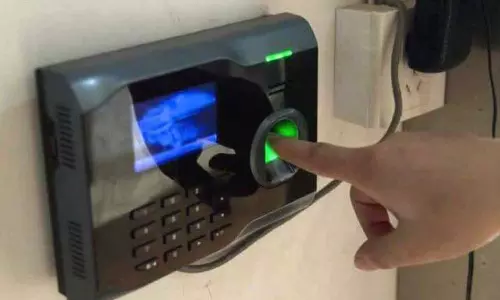 സർക്കാർ ഓഫീസുകളിൽ ഇന്ന് മുതൽ ബയോമെട്രിക് പഞ്ചിങ് നിർബന്ധം