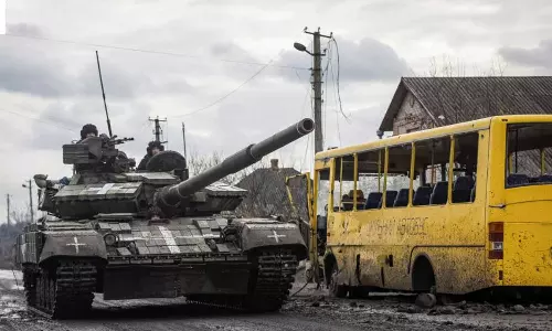 തിരിച്ചടിച്ച് യുക്രൈൻ; 65 സൈനികർ കൊല്ലപ്പെട്ടെന്ന് റഷ്യ