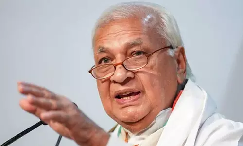 മുഖ്യമന്ത്രിയുടെ നിർദേശം നടപ്പാക്കാൻ ഗവർണർ ബാധ്യസ്ഥനാണ്; സജി ചെറിയാന്റെ സത്യപ്രതിജ്ഞാ വാര്‍ത്ത ശരിവെച്ച് ഗവര്‍ണര്‍