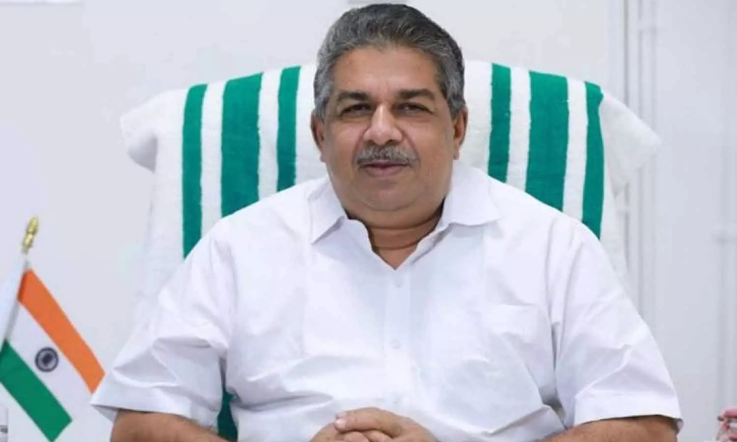 സജി ചെറിയാൻ: ആലപ്പുഴയിലെ സി.പി.എമ്മിന്റെ ശക്തനായ നേതാവ്; മുഖ്യമന്ത്രിയുടെ വിശ്വസ്തൻ