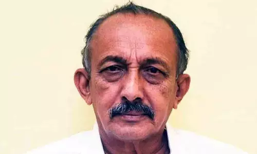 വി. പ്രതാപചന്ദ്രന്റെ മരണത്തിലെ പരാതിയന്വേഷിക്കാൻ കോൺഗ്രസ്