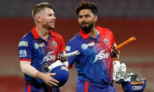 പന്ത് ഉടൻ തിരിച്ചെത്തില്ല; ഡൽഹിയെ നയിക്കാൻ ഡേവിഡ് വാർണർ