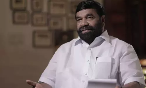 കോട്ടയത്തെ ഭക്ഷ്യവിഷബാധയേറ്റുള്ള മരണത്തിൽ ഉത്തരവാദിത്തം നഗരസഭയ്‌ക്കെന്ന് മന്ത്രി വി.എൻ വാസവൻ