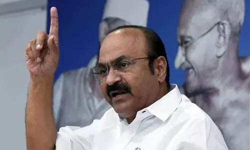 സർക്കാരിന്റേത് അധാർമ്മികമായ നടപടി; ചിന്താ ജെറോമിന്റെ ശമ്പളം ഇരട്ടിയാക്കിയതിൽ വി.ഡി സതീശൻ