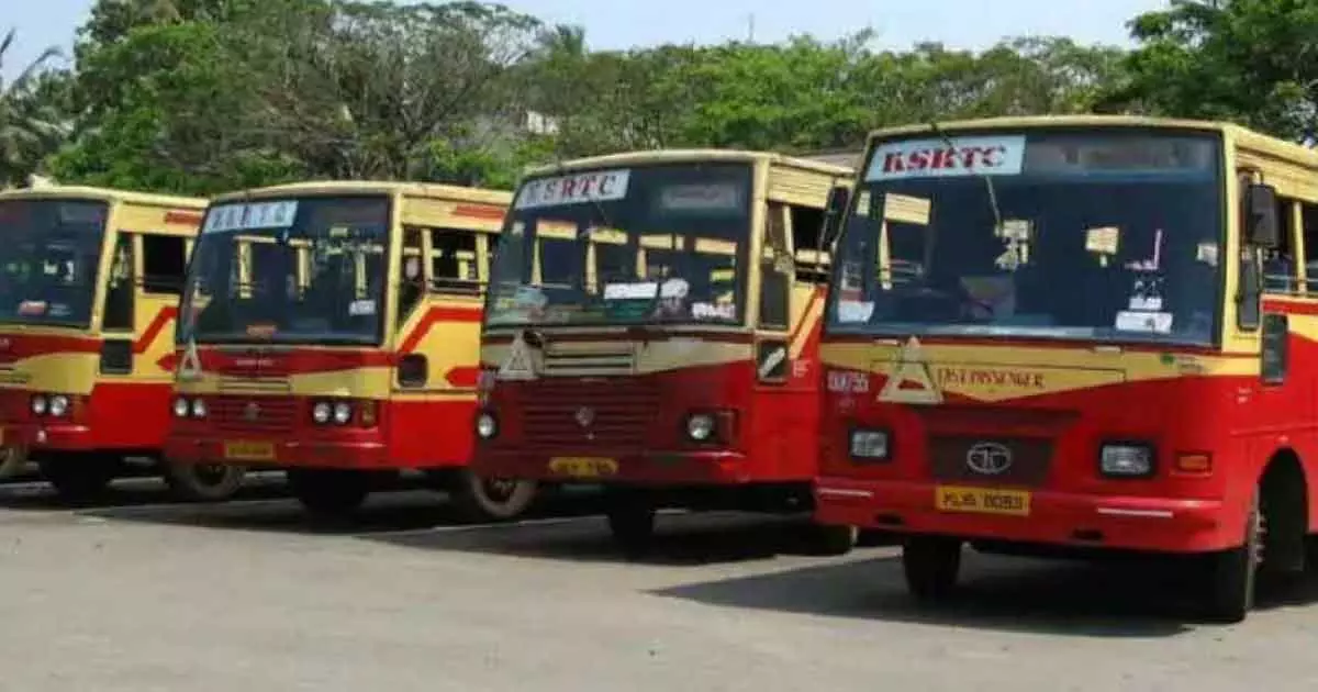 ശമ്പളം ലഭിച്ചില്ല: കെ.എസ്.ആർ.ടി.സി ജീവനക്കാർ പ്രതിഷേധത്തിൽ