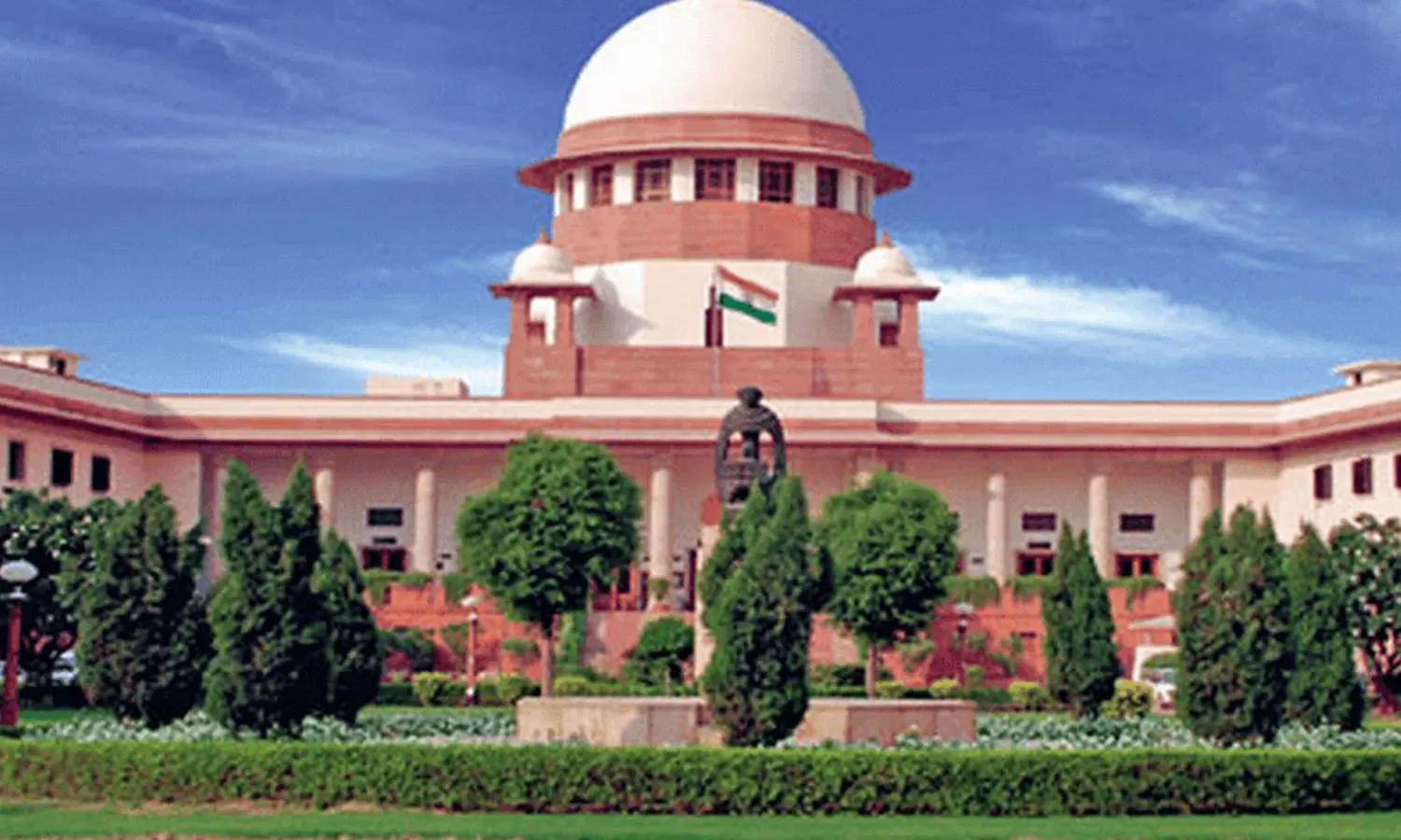 കൊളീജിയം ശിപാർശകൾ അംഗീകരിക്കാൻ കേന്ദ്രസർക്കാരിന് വിമുഖത, ബാഹ്യ ഇടപെടലുകള് സംശയിക്കുന്നു: സുപ്രിംകോടതി കൊളീജിയം ശിപാർശകൾ അംഗീകരിക്കാൻ കേന്ദ്രസർക്കാരിന് വിമുഖത, ബാഹ്യ ഇടപെടലുകള് സംശയിക്കുന്നു: സുപ്രിംകോടതി