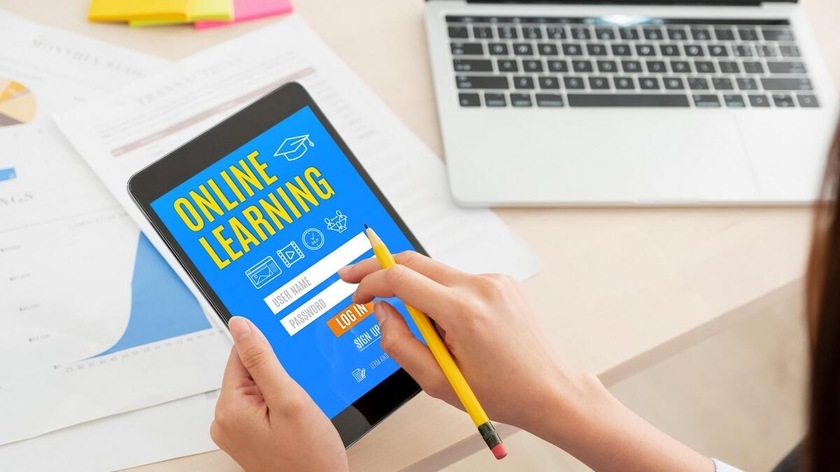 മഴ കനക്കുമെന്ന റിപ്പോർട്ട്: ഫുജൈറയിലെ സ്കൂളുകൾ ഓൺലൈൻ ആകുന്നു