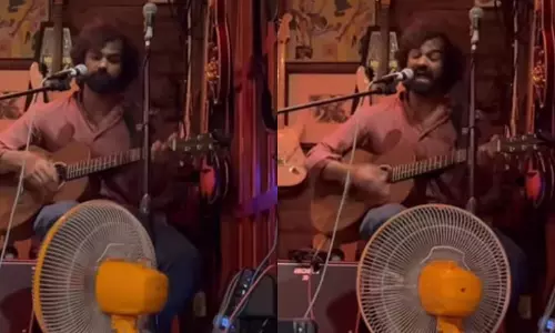 ലൈവ് പെര്‍ഫോമന്‍സുമായി പ്രണവ് മോഹന്‍ലാല്‍; കയ്യടിച്ച് ആരാധകര്‍