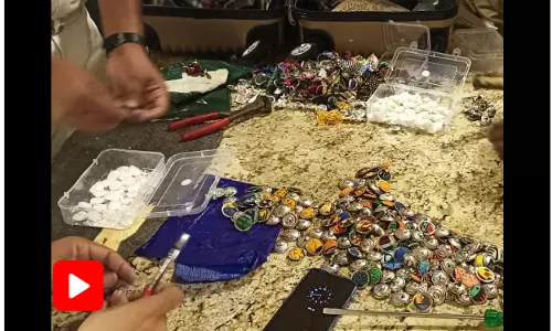 കുര്‍ത്തിയുടെ ബട്ടണുകള്‍ക്കിടയിലും ഹാന്‍ഡ് ബാഗിലും ഒളിപ്പിച്ച 47 കോടി രൂപ വിലമതിക്കുന്ന മയക്കുമരുന്ന് പിടികൂടി