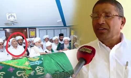 സമസ്ത സമ്മേളനത്തെ കുറിച്ച് ദേശാഭിമാനി നുണ പ്രചരിപ്പിക്കുന്നു: മായിന് ഹാജി സമസ്ത സമ്മേളനത്തെ കുറിച്ച് ദേശാഭിമാനി നുണ പ്രചരിപ്പിക്കുന്നു: മായിന് ഹാജി