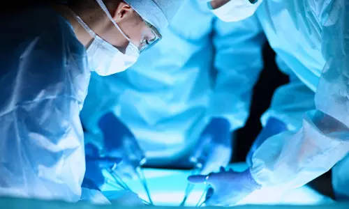 കുവൈത്തിൽ അത്യാഹിത കേസുകളിൽ   എല്ലാവർക്കും സൗജന്യ ചികിത്സ