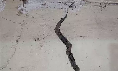 ഉത്തർപ്രദേശിലെ അലിഗഢിലും വീടുകൾക്ക് വിള്ളൽ; അധികൃതർ നടപടിയെടുക്കുന്നില്ലെന്ന് പരാതി