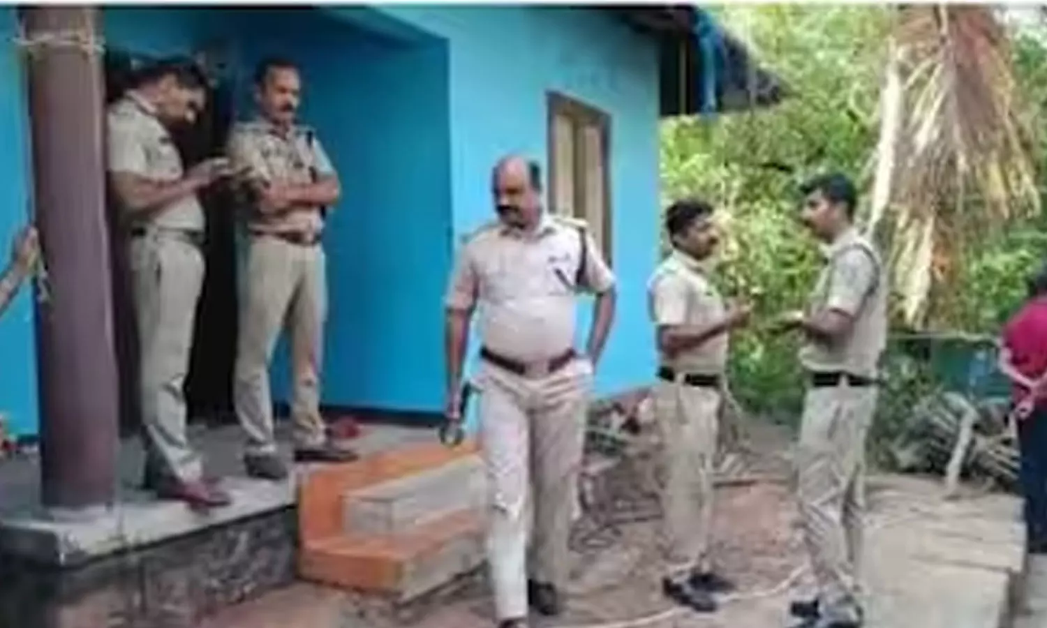 Explosion at house in Thalassery; The young man was seriously injured