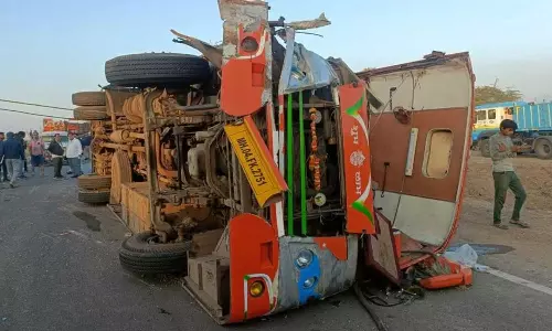 bustruckaccident, SaiBabadevoteesaccident, SaiBabadevotees, Maharashtra