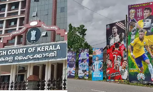 അനധികൃത ബാനറുകളും കൊടികളും സ്ഥാപിക്കുന്നവര്‍ക്കെതിരെ ക്രിമിനല്‍ കേസെടുക്കണമെന്ന് ഹൈക്കോടതി