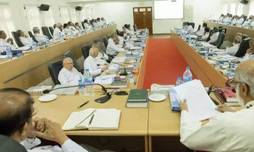 ജനാഭിമുഖ കുർബാന അനുവദിക്കാനാകില്ലെന്ന് സിറോ മലബാർ സഭ സിനഡ്