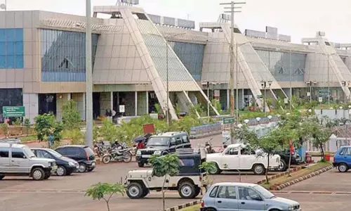 restrictions in karipur airport