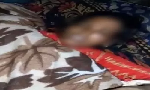 pregnantwife, motorbike, Ghungchai, Pilibhit, UttarPradesh