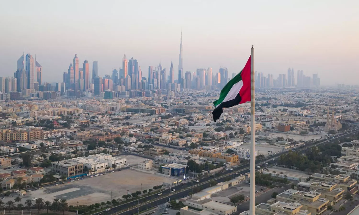 സ്വദേശിവൽക്കരണം: ചെറുകിട സ്ഥാപനങ്ങളുടെ ആശങ്കയകറ്റി യു.എ.ഇ