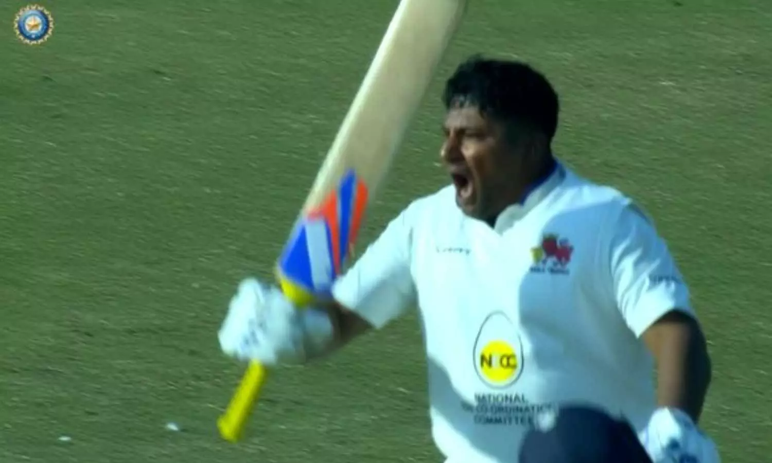 ദേശീയ ടീമിൽ ഇടമില്ലെങ്കിലെന്താ? സെഞ്ച്വറിയടി തുടർന്ന് സർഫറാസ് ഖാൻ