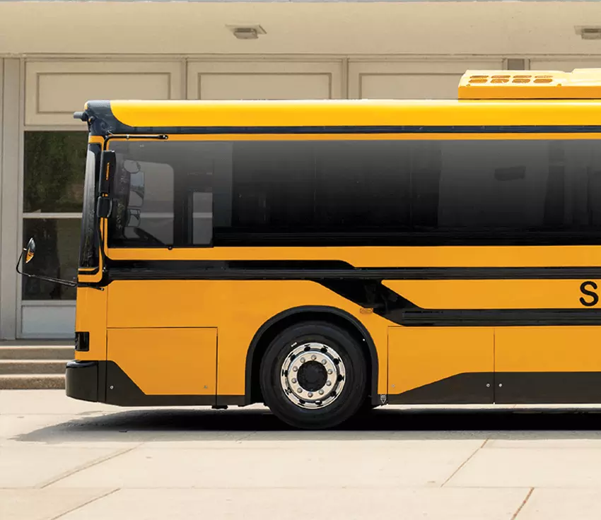 സ്കൂൾ ബസിൽനിന്ന് ഇറങ്ങുന്നതിനിടെ തെന്നിവീണ വിദ്യാർഥിക്ക് ഗുരുതരപരിക്ക് സ്കൂൾ ബസിൽനിന്ന് ഇറങ്ങുന്നതിനിടെ തെന്നിവീണ വിദ്യാർഥിക്ക് ഗുരുതരപരിക്ക്