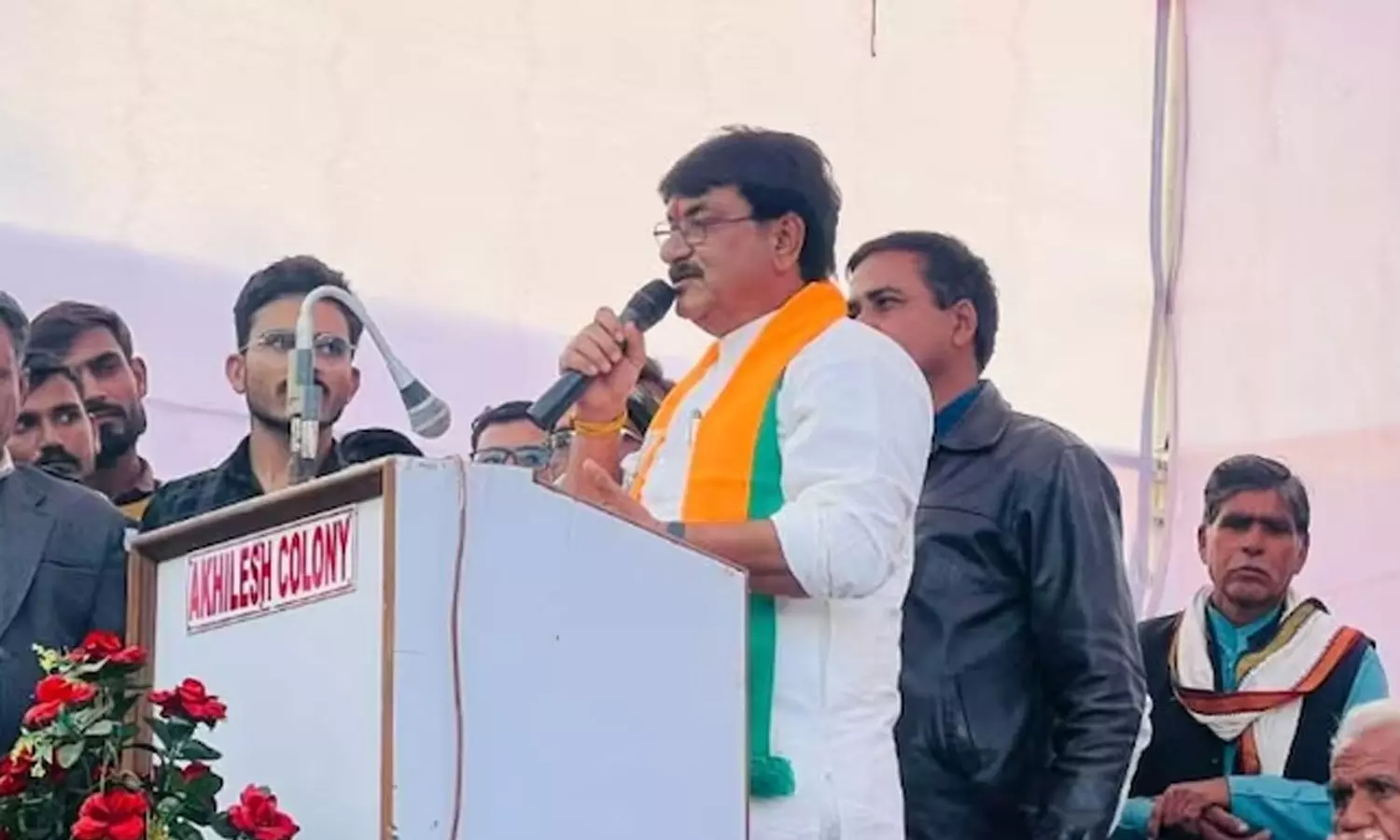 Bjp Minister, Threats, Cong MLAs