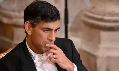 Rishi Sunak,UK PM Rishi Sunak, Rishi Sunak Apologises, Removing Car Seat Belt