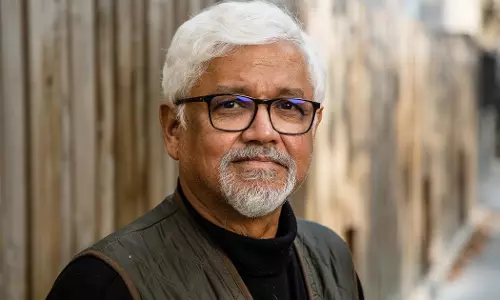 മാധ്യമങ്ങള്‍ നിശബ്ദരായി, ഇന്ത്യയില്‍ ഭയപ്പെടുത്തുന്ന സാഹചര്യം- അമിതാവ് ഘോഷ്