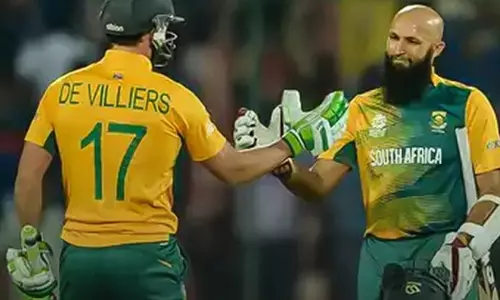 അംല, നിങ്ങളൊരു നല്ല മനുഷ്യനാണെന്ന് ഡെയ്ൽ സ്‌റ്റൈൻ; താങ്കളെ കുറിച്ച് പുസ്തകമെഴുതാൻ മാത്രമുണ്ടെന്ന് എ.ബി. ഡിവില്ലേഴ്‌സ്