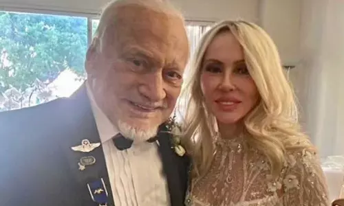 Moonwalker Buzz Aldrin,Moonwalker Buzz, buzz aldrin,moonwalker buzz aldrin,buzz aldrin married,astronaut