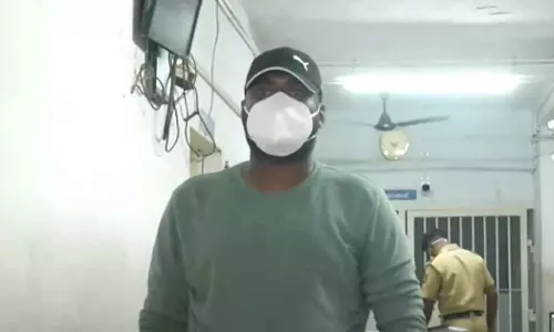 stale chicken kalamassery arrest