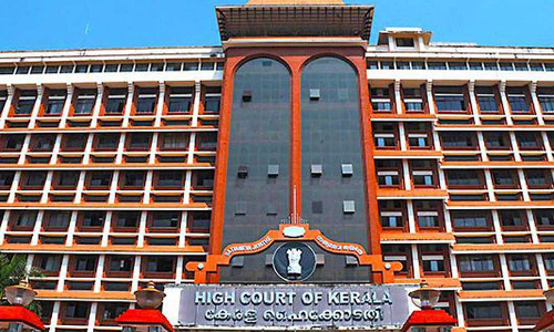 bribe allegation, adv saiby jose ,Kerala High Court