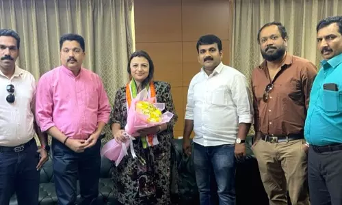 ഒ.ഐ.സി.സി മാതൃകയിൽ സംസ്ഥാനടിസ്ഥാനത്തിൽ സംഘടനാ പ്രവർത്തനത്തനം തുടങ്ങുന്നു ഒ.ഐ.സി.സി മാതൃകയിൽ സംസ്ഥാനടിസ്ഥാനത്തിൽ സംഘടനാ പ്രവർത്തനത്തനം തുടങ്ങുന്നു