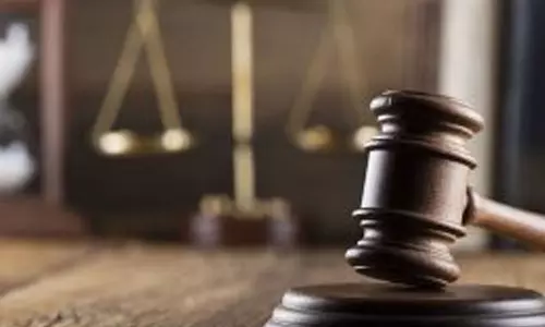 വ്യാജ മെഡിക്കൽ സര്ട്ടിഫിക്കറ്റുകളുടെ വിൽപന; കുവൈത്തിൽ രണ്ടുപേർ അറസ്റ്റിൽ വ്യാജ മെഡിക്കൽ സര്ട്ടിഫിക്കറ്റുകളുടെ വിൽപന; കുവൈത്തിൽ രണ്ടുപേർ അറസ്റ്റിൽ