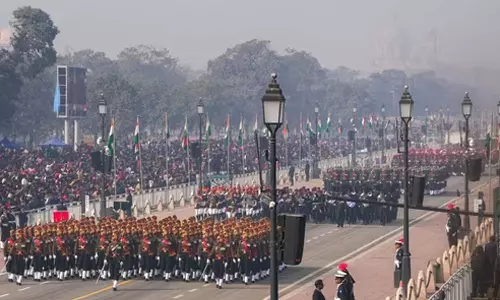 നാരീശക്തിയുമായി കേരളം; റിപ്പബ്ലിക് ദിനാഘോഷത്തിൽ ശ്രദ്ധനേടി കളരിപ്പയറ്റും