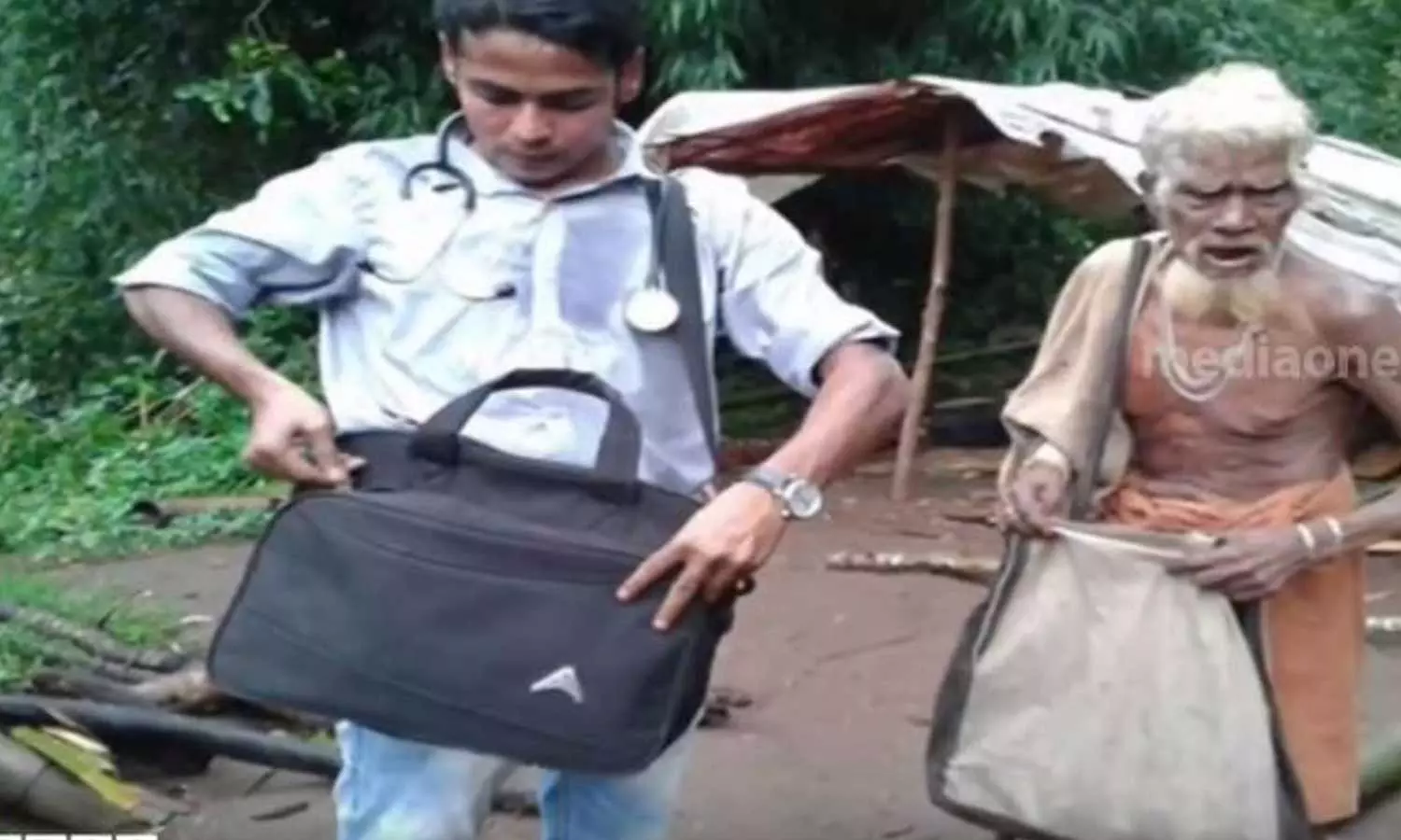 ജീവകാരുണ്യ പ്രവർത്തകൻ ഡോ. ഷാനവാസിന്റെ മരണത്തിൽ ദുരൂഹത? പുനരന്വേഷണം ആവശ്യപ്പെട്ട് വിവരാവകാശ കൂട്ടായ്മ ജീവകാരുണ്യ പ്രവർത്തകൻ ഡോ. ഷാനവാസിന്റെ മരണത്തിൽ ദുരൂഹത? പുനരന്വേഷണം ആവശ്യപ്പെട്ട് വിവരാവകാശ കൂട്ടായ്മ