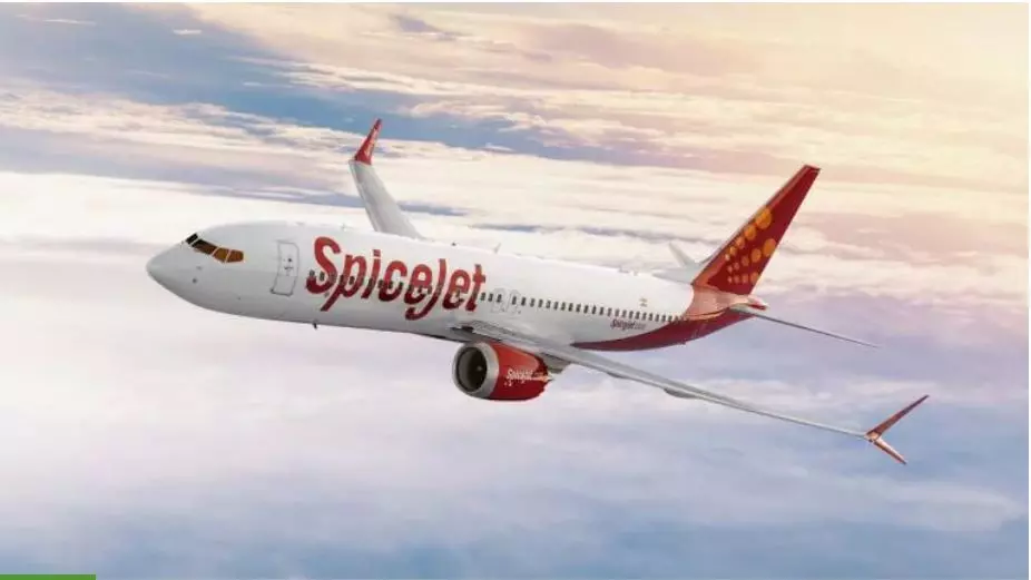 Passenger tweets,‘Flight hijacked’, falsely tweets ,spicejet Passenger tweets,‘Flight hijacked’, falsely tweets ,spicejet