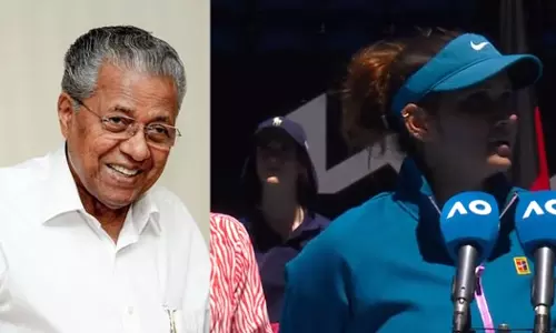 ട്രൂ ചാമ്പ്യന് യാത്രാമൊഴി; സാനിയയെ അനുമോദിച്ച് മുഖ്യമന്ത്രി