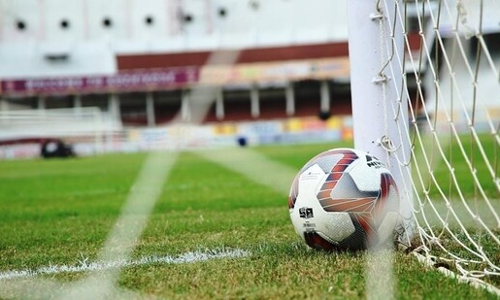 French Footballer,30-Year Ban,Punching Referee,റഫറി,ഇടി