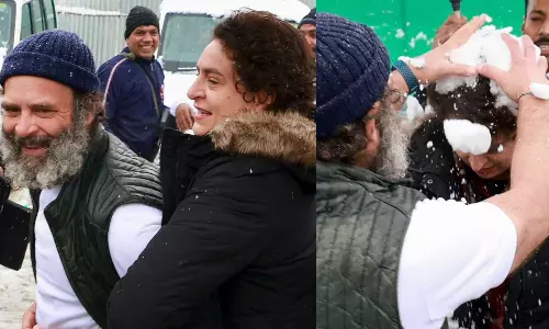 RahulPriyankasnowballfight, BharatJodoYatra