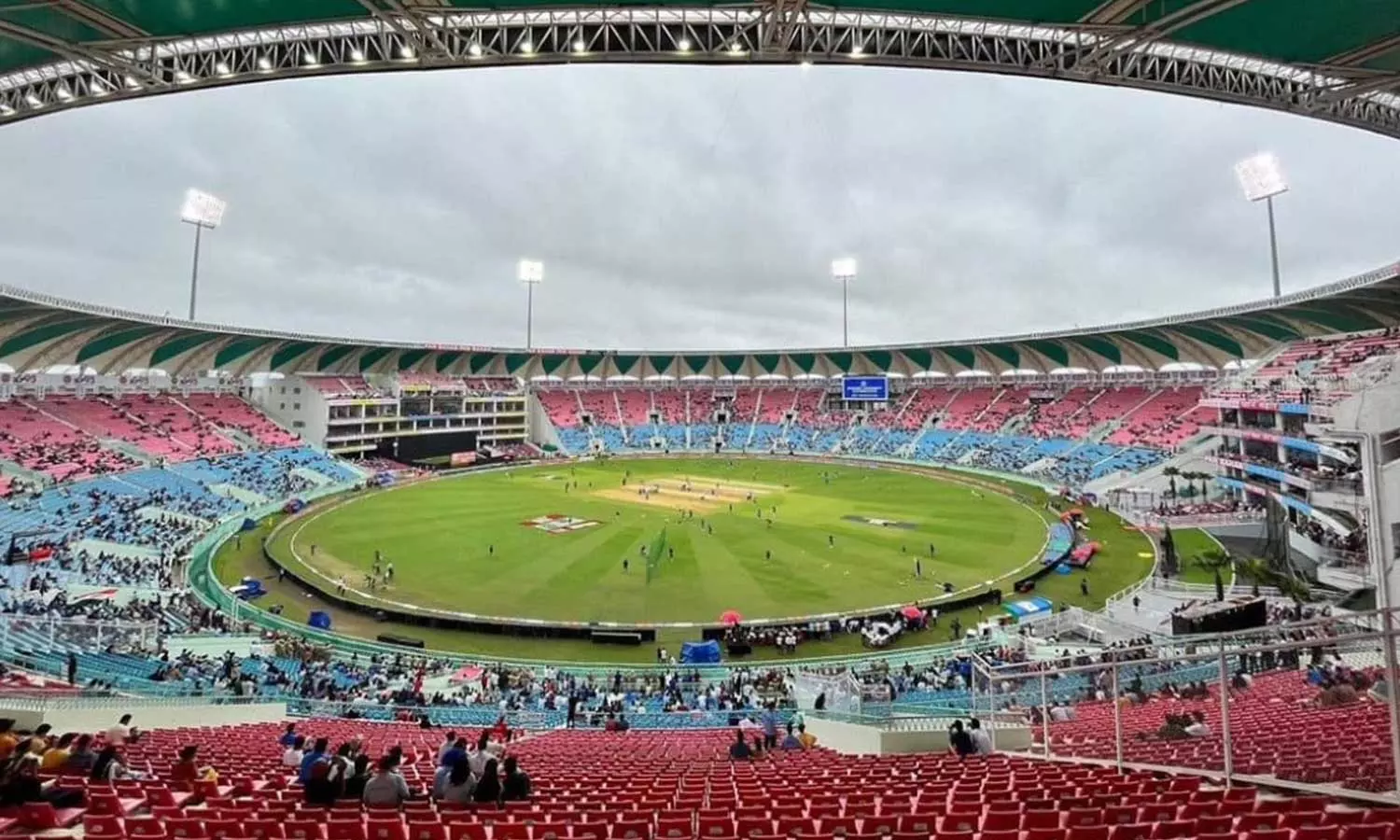 LucknowAtalBihariVajpayeeStadium, poorpitch, IndiavsNewZealand, 2ndT20I LucknowAtalBihariVajpayeeStadium, poorpitch, IndiavsNewZealand, 2ndT20I