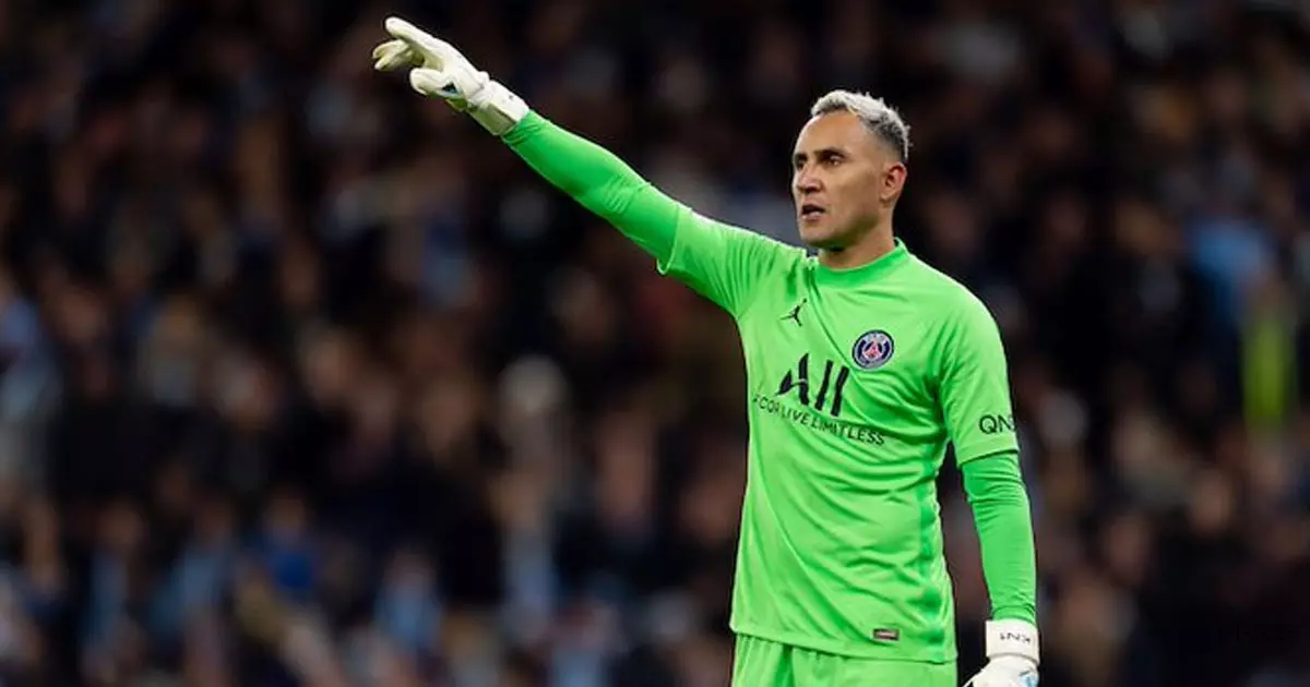 പി.എസ്.ജി ഗോൾകീപ്പർ കെയ്‌ലർ നവാസ് നോട്ടിംഗ്ഹാം ഫോറെസ്റ്റ് എഫ്.സിയിലേക്ക്; പുതിയ ട്രാൻസ്ഫർ വാർത്തകൾ...