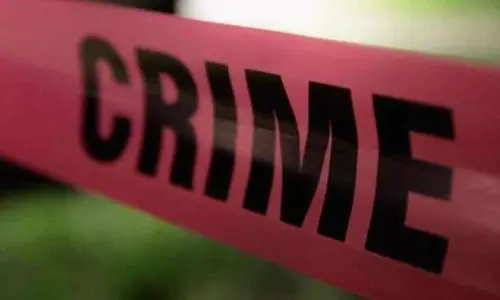 അങ്കണവാടിയിൽ പോകാത്തതിന് മൂന്ന് വയസ്സുകാരിക്ക് അമ്മൂമ്മയുടെ ക്രൂരമർദനം